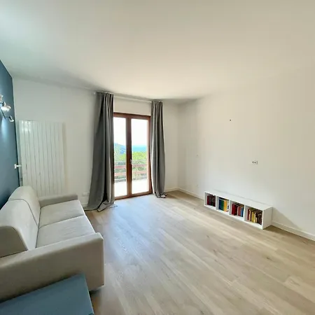 View Casa Chiara Мальчезине