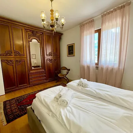 View Casa Chiara Мальчезине