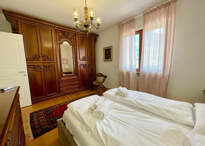 View Casa Chiara Мальчезине